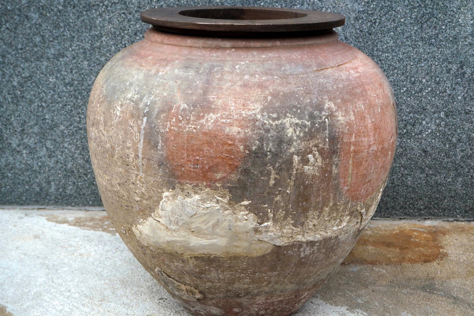 Gothic Greek Clay Pot